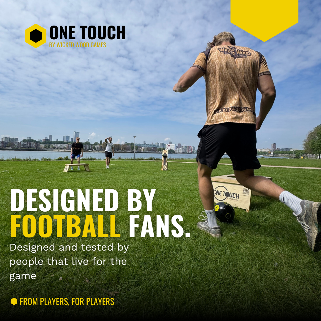OneTouch Gioco di Calcio Starting Kit - Include 1 tavola / Pallone premium / Borsa da trasporto